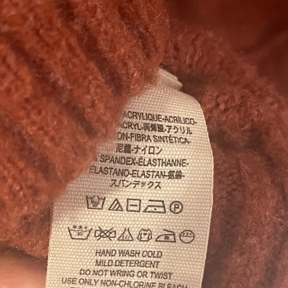 Free People sweater - Picture 5 of 7